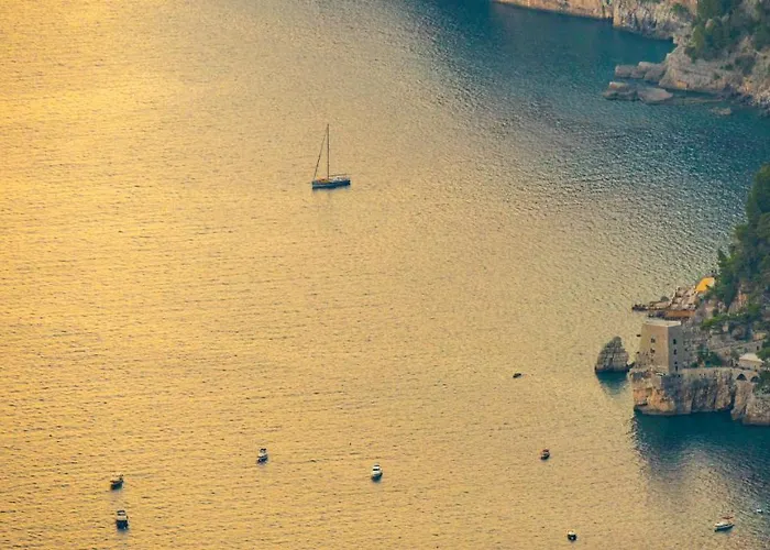 Estate4home - Goat Path *